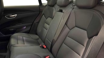 AUDI E-TRON GT 93.4kWh Saloon 4dr Electric Auto quattro (476 ps)