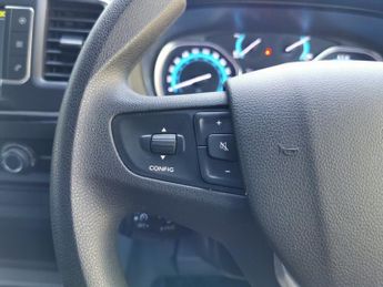 PEUGEOT E-EXPERT e 1200 75kWh Professional Standard Panel Van 6dr Electric Auto M