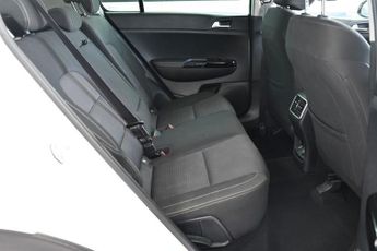 KIA SPORTAGE 1.6 CRDi 2 SUV 5dr Diesel DCT Euro 6 (s/s) (134 bhp)