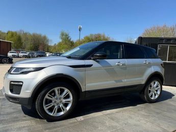 LAND ROVER RANGE ROVER EVOQUE 2.0 TD4 SE Tech SUV 5dr Diesel Auto 4WD Euro 6 (s/s) (180 ps)