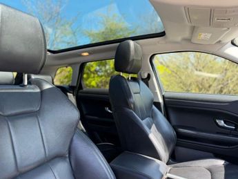 LAND ROVER RANGE ROVER EVOQUE 2.0 TD4 SE Tech SUV 5dr Diesel Auto 4WD Euro 6 (s/s) (180 ps)
