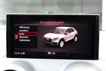 AUDI Q2 1.5 TFSI COD 35 BLACK EDITION