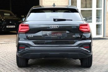 AUDI Q2 1.5 TFSI COD 35 BLACK EDITION