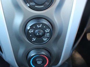 TOYOTA YARIS 1.33 Dual VVT-i TR Hatchback 5dr Petrol MultiMode Euro 4 (s/s) (