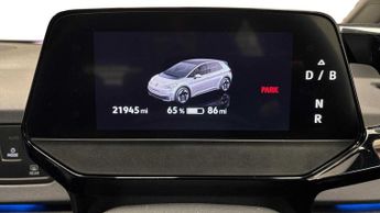 VOLKSWAGEN ID.3 Pro Performance 58kWh Life Hatchback 5dr Electric Auto (204 ps)