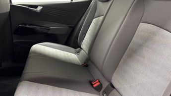 VOLKSWAGEN ID.3 Pro Performance 58kWh Life Hatchback 5dr Electric Auto (204 ps)