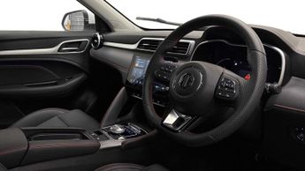 MG MG ZS 72.6kWh Trophy Connect Long Range SUV 5dr Electric Auto (156 ps)