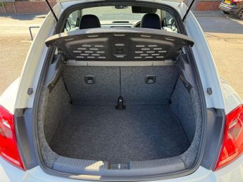 VOLKSWAGEN BEETLE 1.4 TSI Design Hatchback 3dr Petrol Manual Euro 5 (160 ps)
