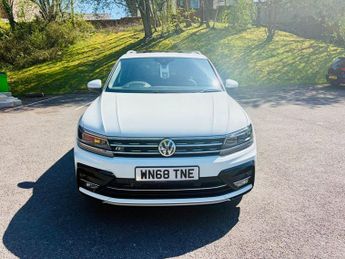 VOLKSWAGEN TIGUAN 2.0 TDI R-Line SUV 5dr Diesel DSG Euro 6 (s/s) (150 ps)