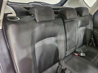 NISSAN QASHQAI 1.6 dCi n-tec+ SUV 5dr Diesel Manual 2WD Euro 5 (130 ps)