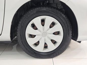 TOYOTA VITZ 1.0 automatic 