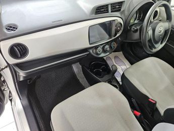 TOYOTA VITZ 1.0 automatic 