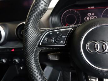 AUDI Q2 1.5 TFSI CoD 35 Black Edition SUV 5dr Petrol S Tronic Euro 6 (s/