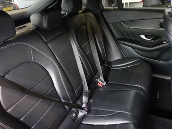 MERCEDES-BENZ GLC 2.0 GLC250 AMG Line Coupe 5dr Petrol G-Tronic+ 4MATIC Euro 6 (s/