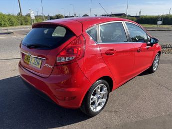 FORD FIESTA 1.25 Zetec Hatchback 5dr Petrol Manual (129 g/km, 81 bhp)