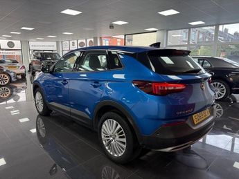 VAUXHALL GRANDLAND X 1.2 Turbo Business Edition Nav SUV 5dr Petrol Auto Euro 6 (s/s) 