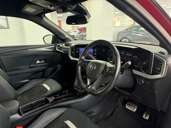 VAUXHALL MOKKA ELECTRIC 50kWh Ultimate SUV 5dr Electric Auto (136 ps)