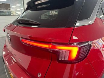 VAUXHALL MOKKA ELECTRIC 50kWh Ultimate SUV 5dr Electric Auto (136 ps)