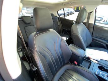 FORD FOCUS 1.0T EcoBoost Active X Vignale Hatchback 5dr Petrol Auto Euro 6 