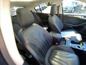 FORD FOCUS 1.0T EcoBoost Active X Vignale Hatchback 5dr Petrol Auto Euro 6 