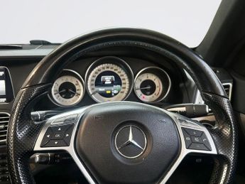 MERCEDES-BENZ E-CLASS 2.1 E220 CDI AMG Sport Cabriolet 2dr Diesel G-Tronic+ Euro 5 (s/
