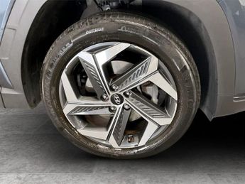 HYUNDAI TUCSON 1.6 h T-GDi 13.8kWh Ultimate SUV 5dr Petrol Plug-in Hybrid Auto 