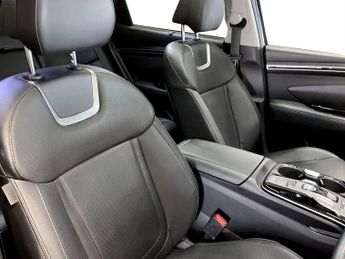 HYUNDAI TUCSON 1.6 h T-GDi 13.8kWh Ultimate SUV 5dr Petrol Plug-in Hybrid Auto 