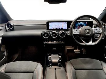 MERCEDES-BENZ CLA 2.0 CLA220 AMG Line Coupe 4dr Petrol 7G-DCT Euro 6 (s/s) (190 ps