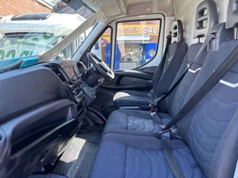 IVECO DAILY 2.3D HPI 14V Business MAXI HI TOP LWB  H3 Euro 6 (s/s) (140 ps) 
