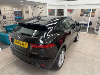 JAGUAR E-PACE 2.0 P250 R-Dynamic SE SUV 5dr Petrol Auto AWD Euro 6 (s/s) (249 