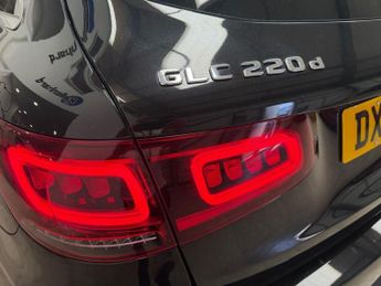 MERCEDES-BENZ GLC 2.0 GLC220d AMG Line (Premium) SUV 5dr Diesel G-Tronic+ 4MATIC E