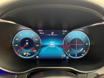 MERCEDES-BENZ GLC 2.0 GLC220d AMG Line (Premium) SUV 5dr Diesel G-Tronic+ 4MATIC E