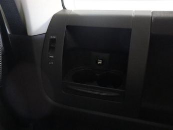 NISSAN ELGRAND CONVERSION 2.4