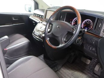 NISSAN ELGRAND CONVERSION 2.4