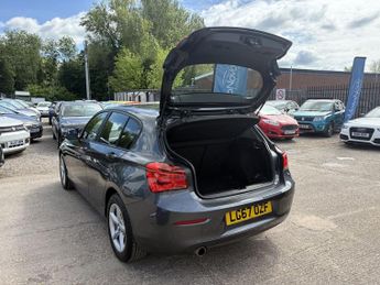 BMW 1 SERIES 1.5 118i SE Hatchback 5dr Petrol Auto Euro 6 (s/s) (136 ps)