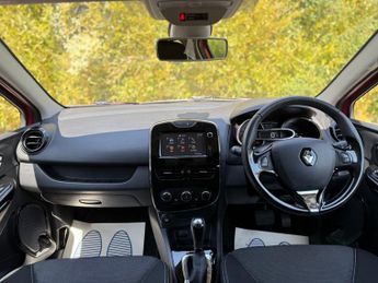 RENAULT CLIO 1.5 dCi Dynamique MediaNav Hatchback 5dr Diesel EDC Euro 5 (90 p