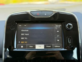 RENAULT CLIO 1.5 dCi Dynamique MediaNav Hatchback 5dr Diesel EDC Euro 5 (90 p