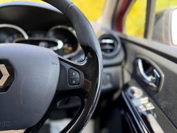 RENAULT CLIO 1.5 dCi Dynamique MediaNav Hatchback 5dr Diesel EDC Euro 5 (90 p