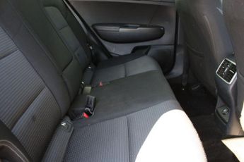 KIA SPORTAGE 1.6 GDi 2 SUV 5dr Petrol Manual Euro 6 (s/s) (130 bhp)