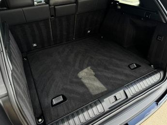 LAND ROVER RANGE ROVER SPORT 3.0 SD V6 Autobiography Dynamic SUV 5dr Diesel Auto 4WD Euro 6 (