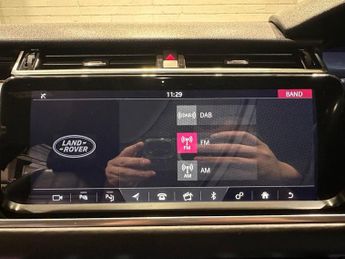LAND ROVER RANGE ROVER VELAR 2.0 P250 R-Dynamic HSE SUV 5dr Petrol Auto 4WD Euro 6 (s/s) (250