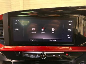 VAUXHALL MOKKA ELECTRIC 50kWh SRi Premium SUV 5dr Electric Auto (136 ps)
