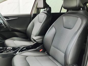 KIA NIRO 64.8kWh 3 SUV 5dr Electric Auto (201 bhp)