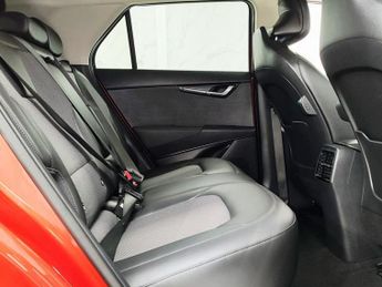KIA NIRO 64.8kWh 3 SUV 5dr Electric Auto (201 bhp)