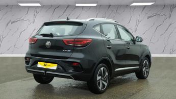 MG MG ZS 72.6kWh Trophy Connect Long Range SUV 5dr Electric Auto (156 ps)