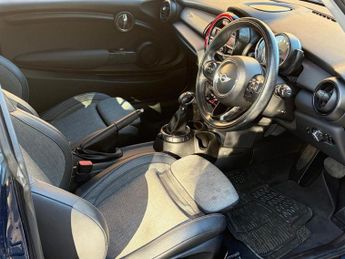 MINI HATCH 1.5 Cooper Hatchback 3dr Petrol Auto Euro 6 (stop/start) (136 ps