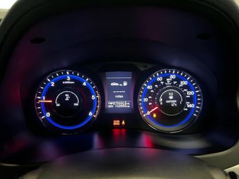 HYUNDAI I40 1.7 CRDi Blue Drive Style Saloon 4dr Diesel Manual Euro 5 (s/s) 