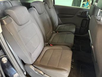 VOLKSWAGEN SHARAN 2.0 TDI SE Nav MPV 5dr Diesel DSG Euro 6 (s/s) (150 ps)