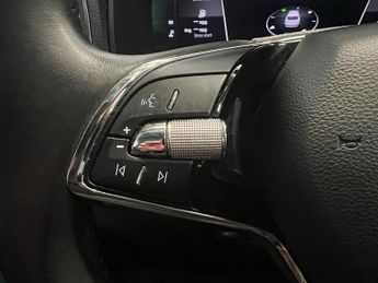 SKODA KAROQ 1.5 TSI ACT SE L SUV 5dr Petrol DSG Euro 6 (s/s) (150 ps)