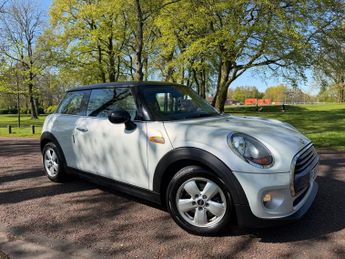 MINI Hatch 1.5 Cooper D Hatchback 3dr Diesel Manual Euro 6 (s/s) (116 ps)